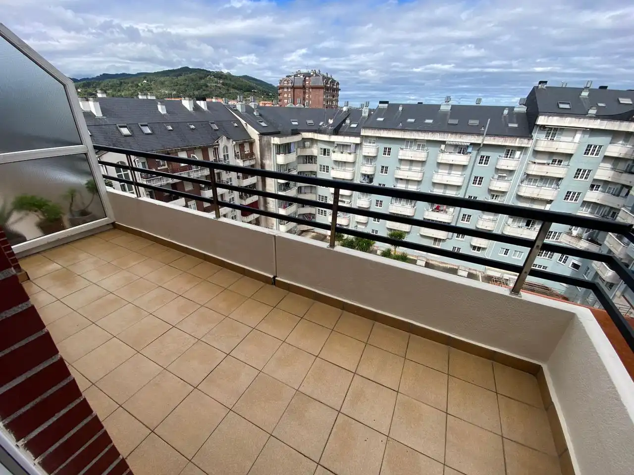 Maisonette zur Miete in Calle Jose Maria Vega, Cotolino
