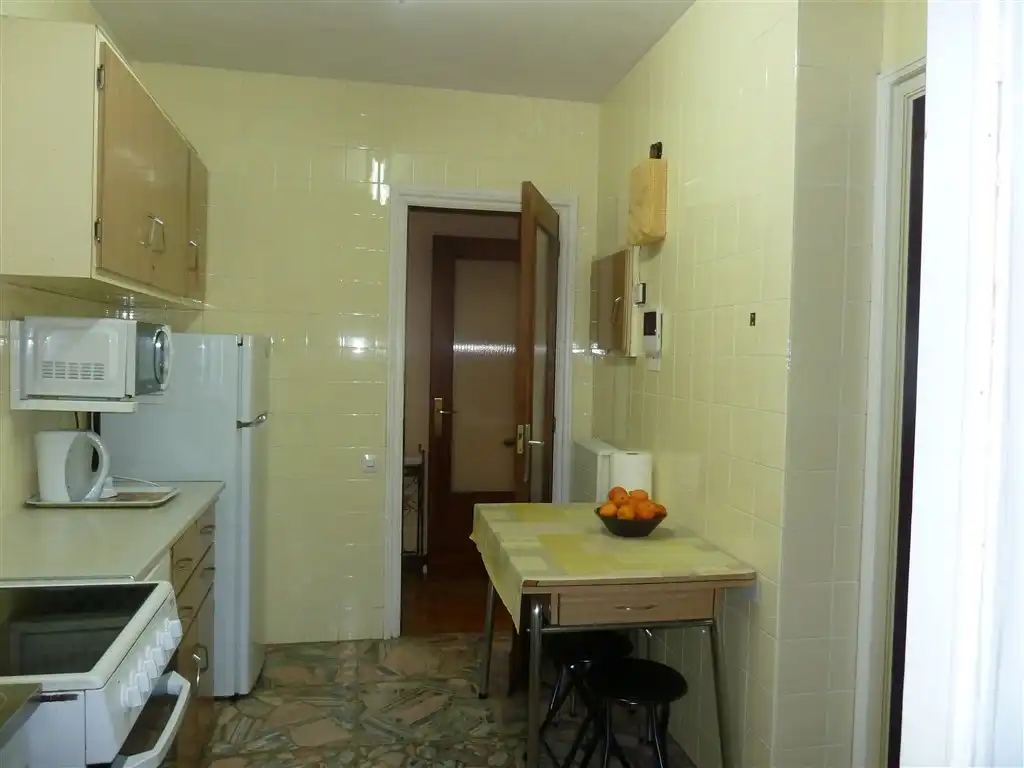 Cocina de Piso en venta en  Pamplona / Iruña con Calefacción, Parquet y Terraza
