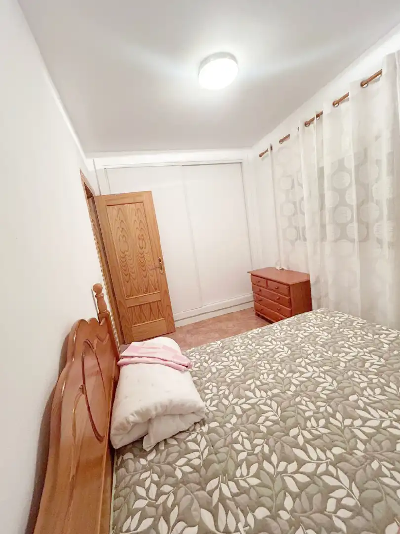 Habitación de Piso de alquiler en Güéjar Sierra con Amueblado, Horno y Lavadora