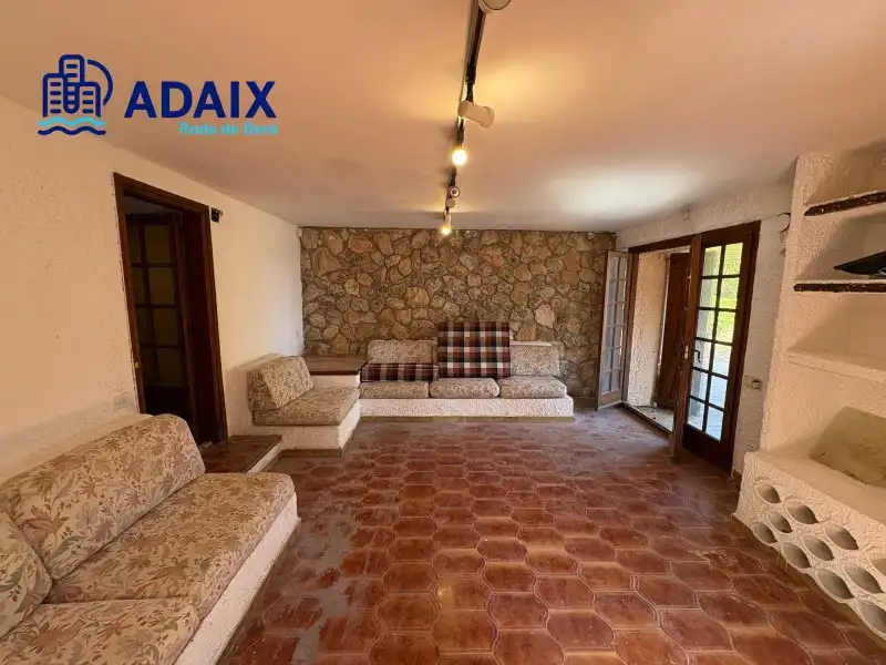 Casa o chalet en venta en Roda de Berà con Terraza, Trastero y Piscina