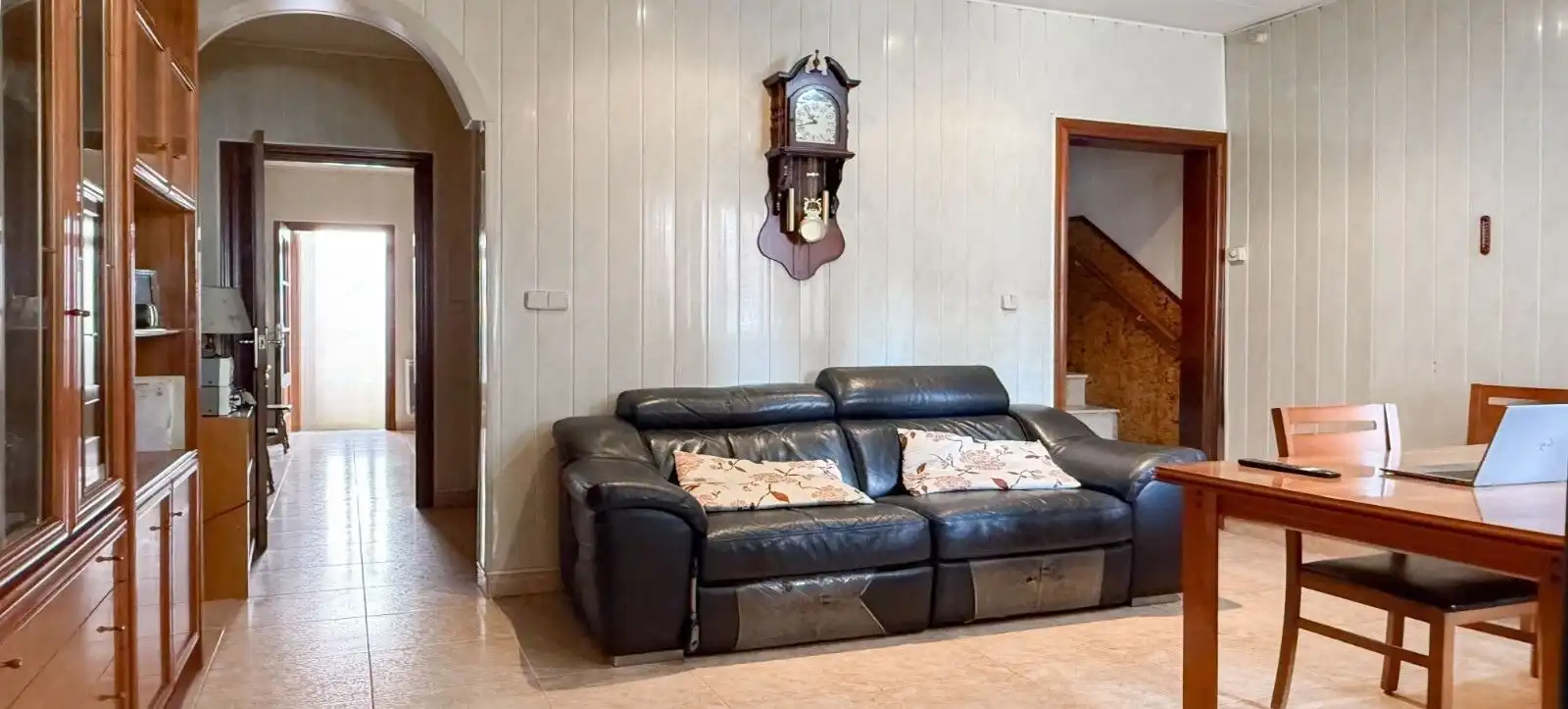 Sala de estar de Casa o chalet en venta en Sant Boi de Llobregat con Aire acondicionado, Calefacción y Jardín privado