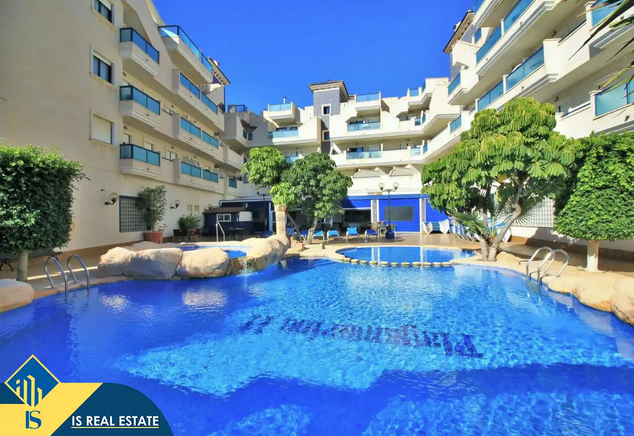 Schwimmbecken von Wohnungen zum Verkauf in Orihuela mit Klimaanlage, Heizung und Terrasse