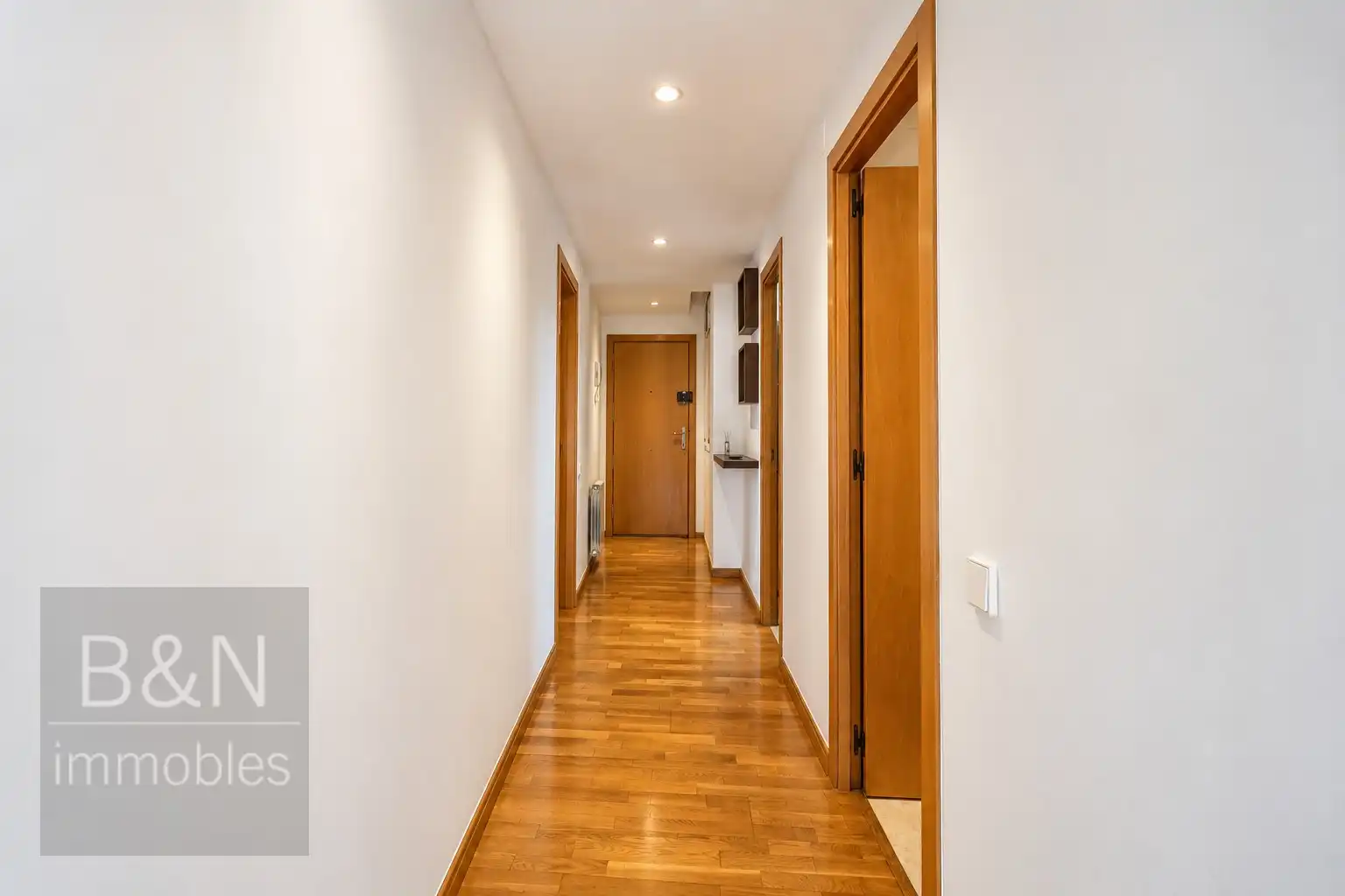 Flat with terrace for sale in Nord-oest, imagen 2