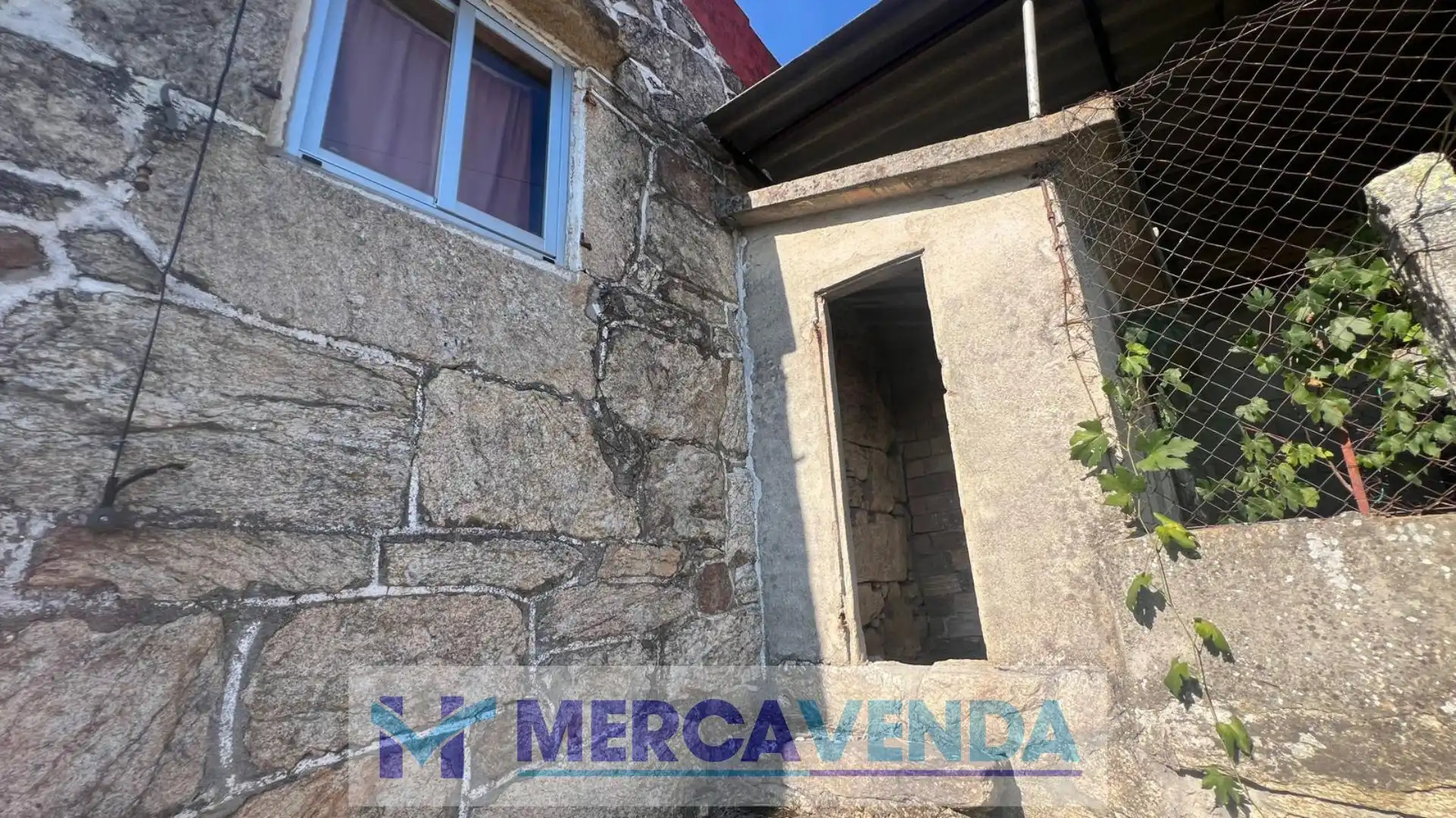 House with garden for sale in As Neves, imagen 36