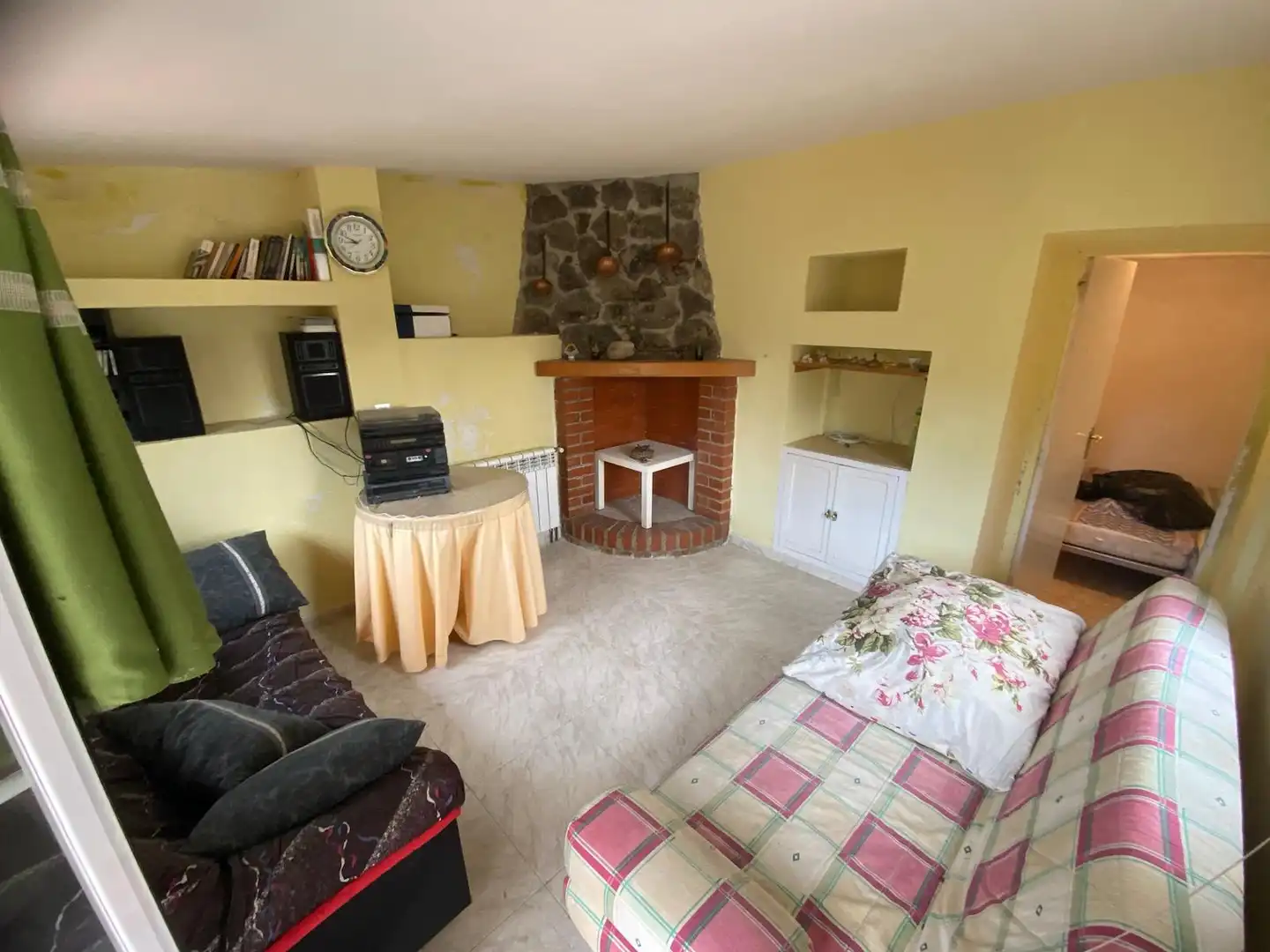 Living room of Houses for sale in Pineda de Gigüela  with Heating, Storage room and Furnished