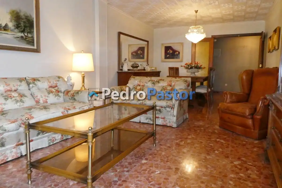 Sala de estar de Piso en venta en Dénia con Aire acondicionado, Calefacción y Piscina