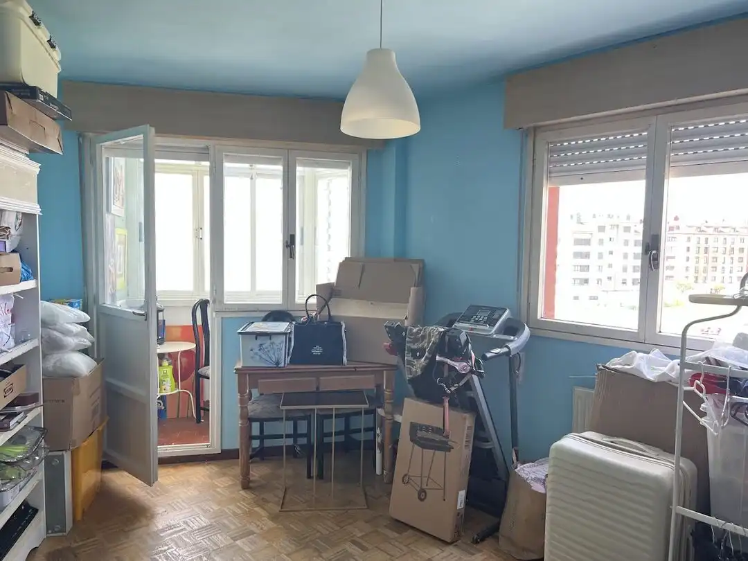 Habitación de Piso en venta en Siero con Calefacción, Terraza y Trastero