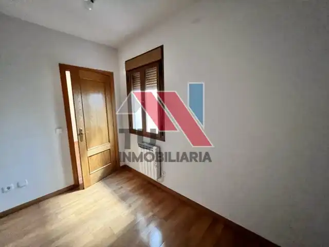 Habitación de Piso en venta en El Carpio de Tajo con Calefacción, Parquet y Balcón