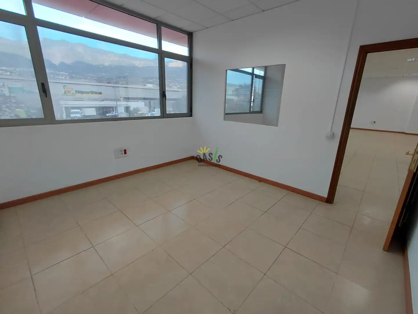 Office for rent in Arafo