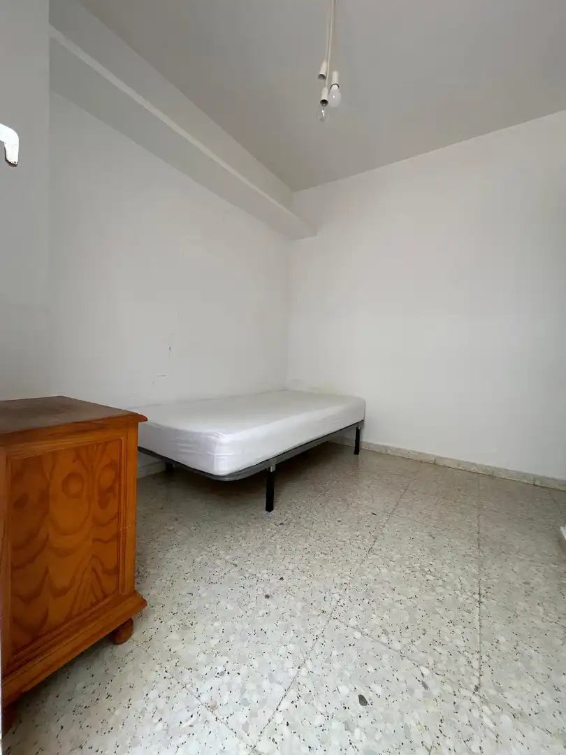 Bedroom of Attic for rent in Sevilla  with Air Conditioner, Heating and Terrace