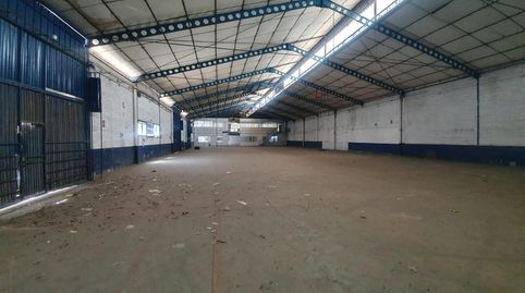 Photo 4 of Industrial buildings for rent in El Plantinar – Avda. La Paz - El Juncal, Sevilla Capital