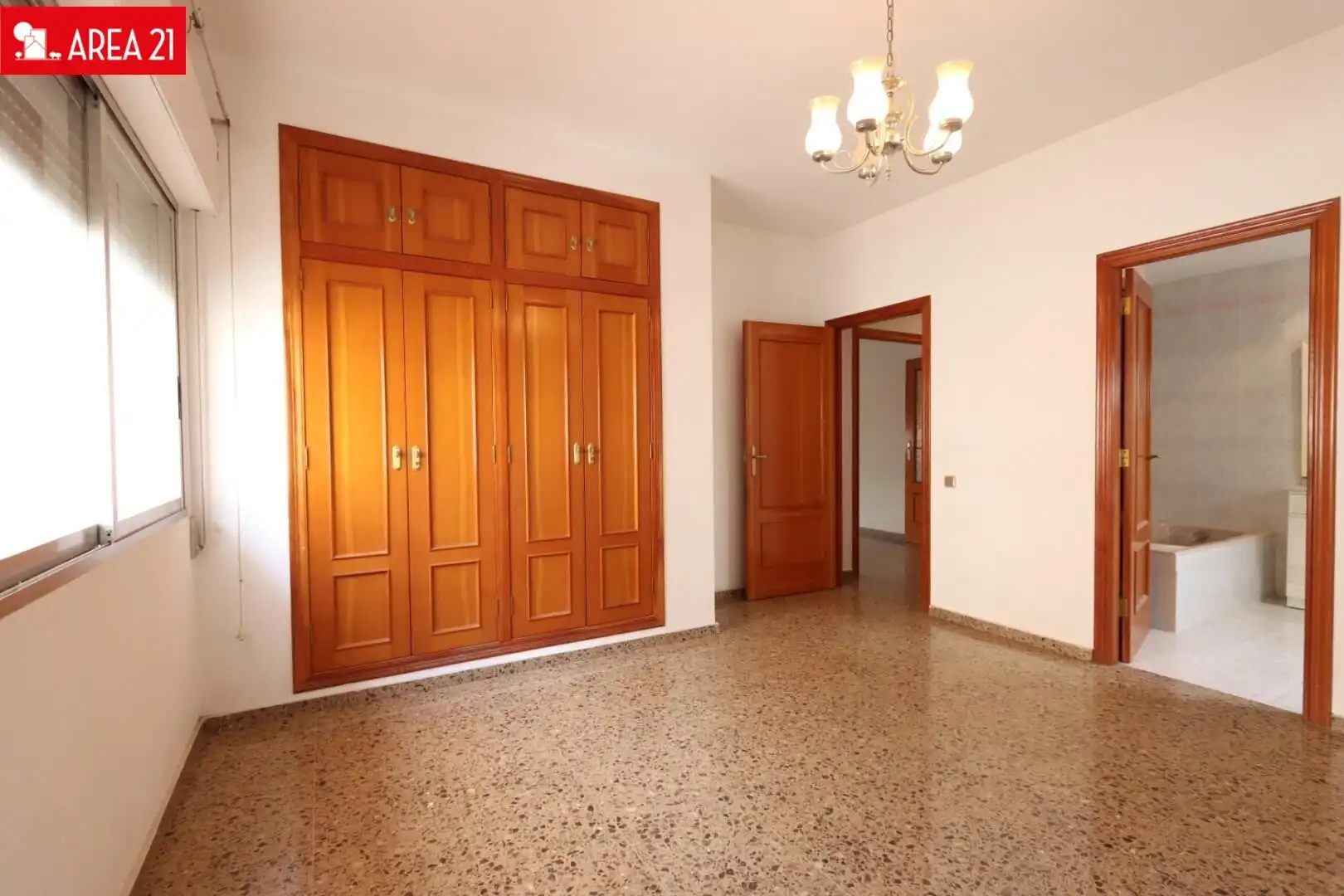 Edificio en venta en Núcleo Urbano