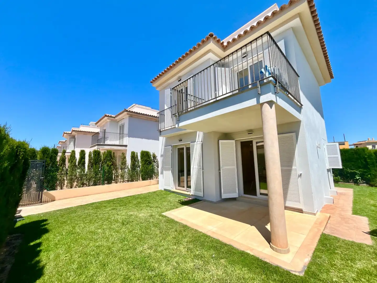 Vista exterior de Casa o xalet en venda en Campos amb Aire condicionat, Calefacció i Jardí privat