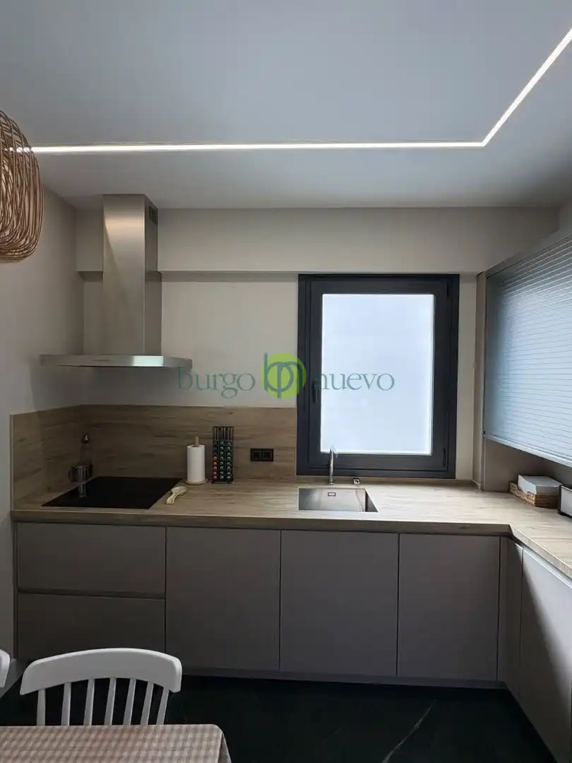 Flat with lift for sale in Calle Roa de la Vega 3, imagen 7