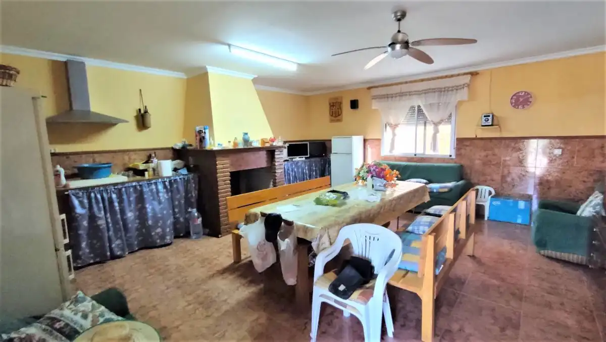Casa rústica en venda a San Carlos del Valle (Carril de las Chozas) km 3, imagen 2