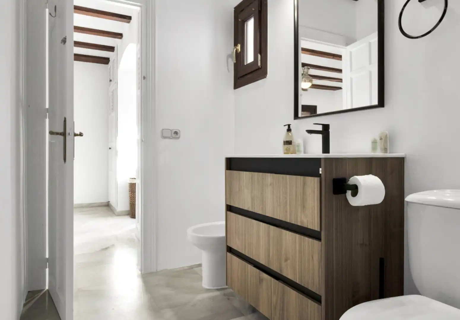 Baño de Casa adosada en venta en Marbella con Aire acondicionado, Jardín privado y Terraza