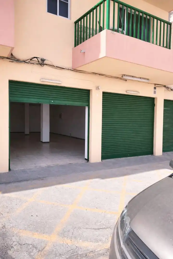 Local comercial en venda a Las Caletillas - Punta Larga