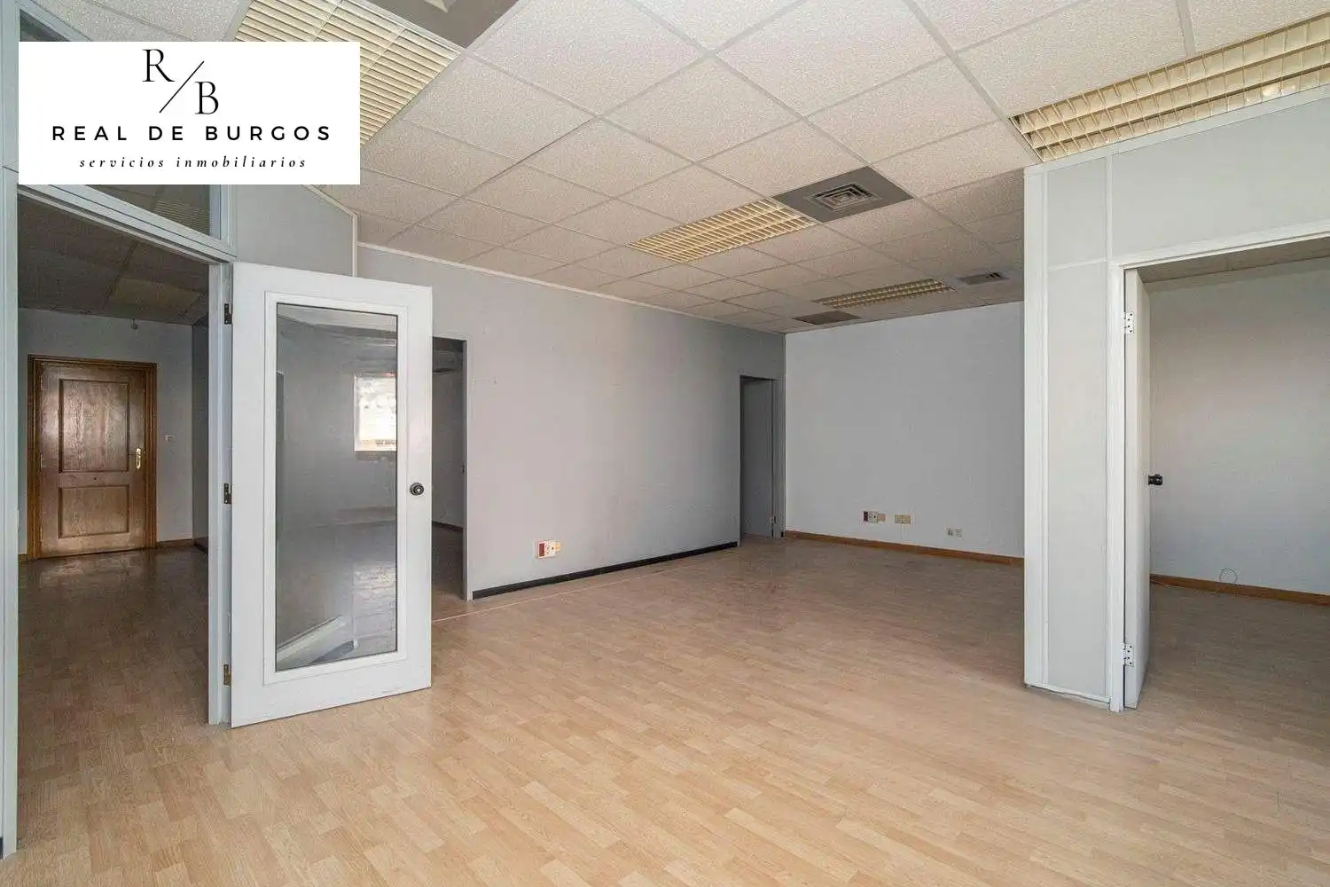 Office for rent in Valladolid  with Air Conditioner and Heating
