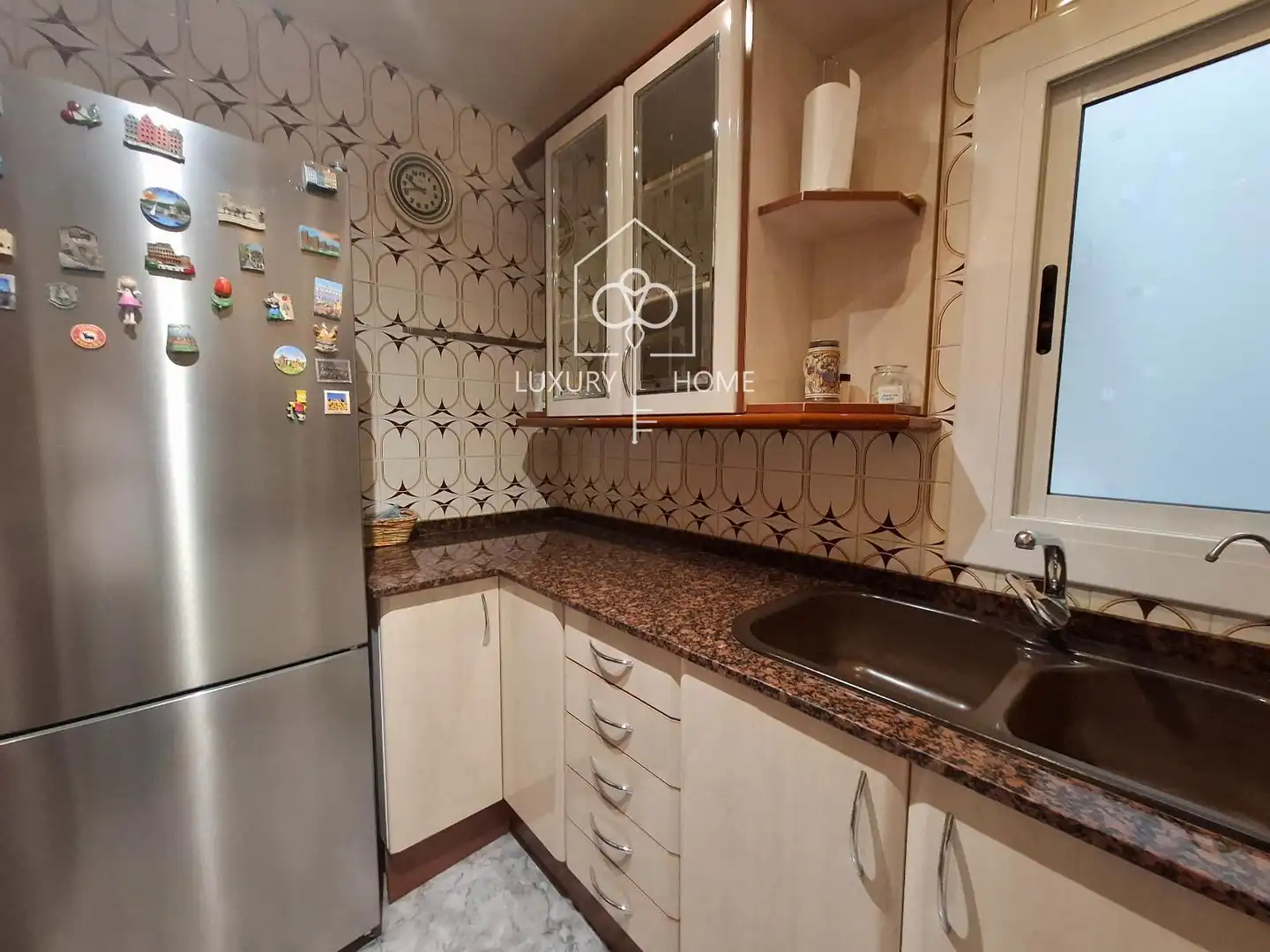 Kitchen of Flat for sale in Viladecans  with Air Conditioner, Heating and Oven