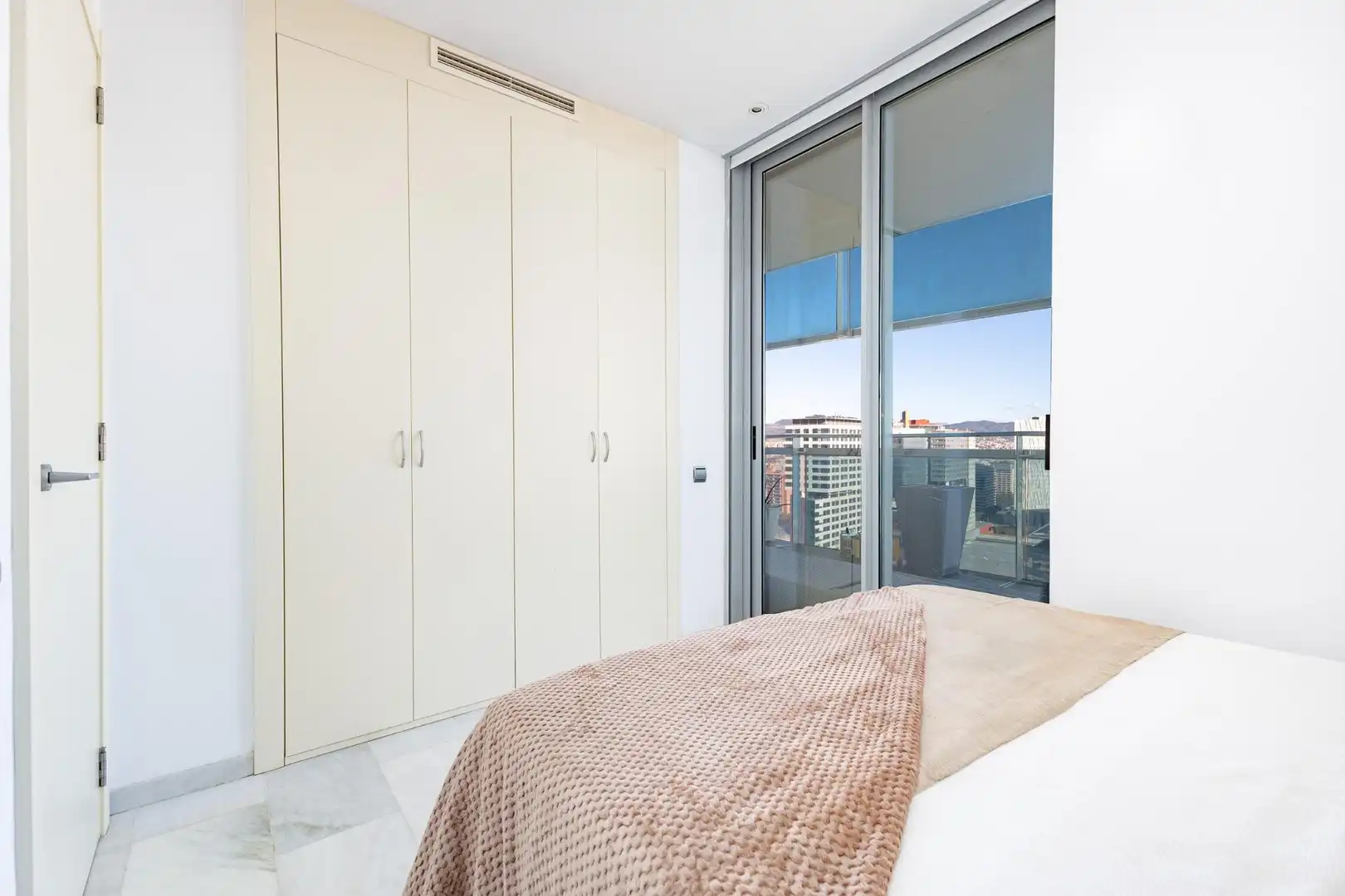 Pis amb piscina en venda a Passeig de García Fària, imagen 17