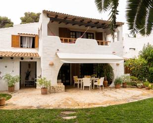 Vista exterior de Casa o xalet en venda en Muro amb Jardí privat, Terrassa i Moblat