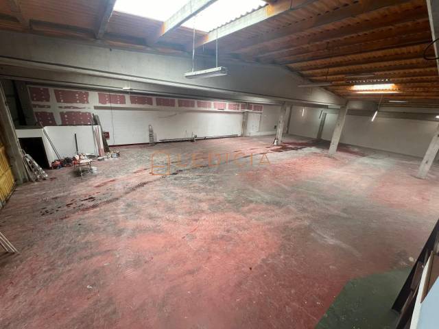 Nave industrial en Alquiler en Rua da Viña Grande en Cabral - Candeán