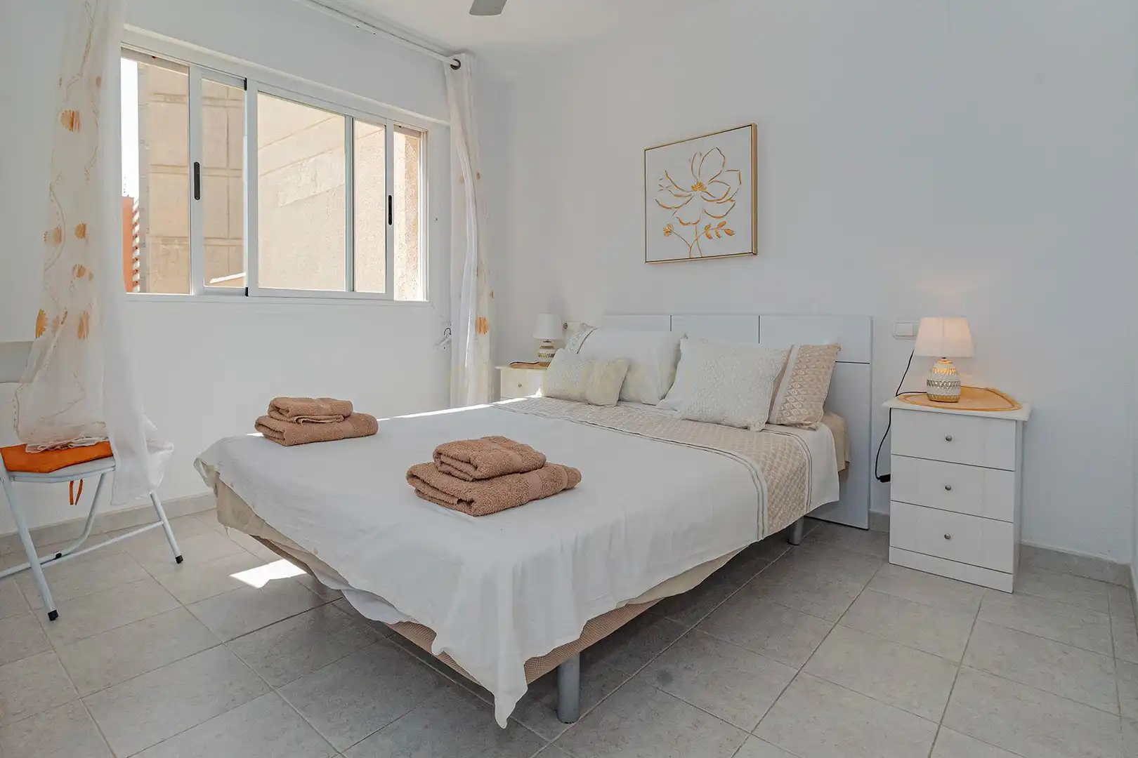 Dormitori de Apartament de lloguer en Calpe / Calp amb Aire condicionat, Piscina i Rentadora