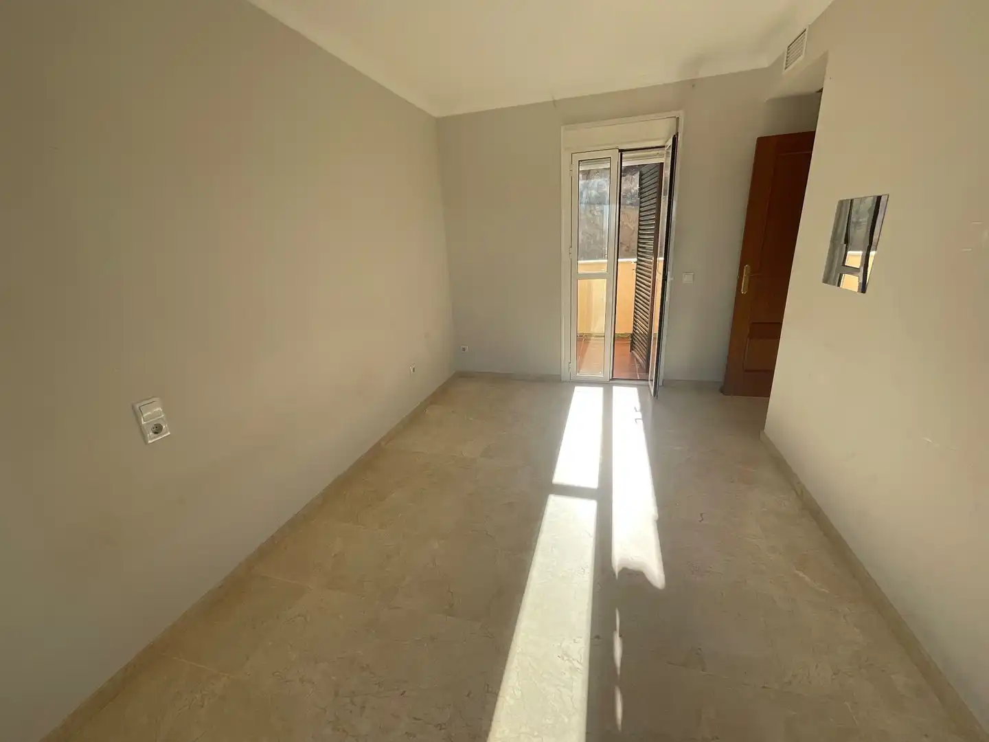 Habitación de Casa o chalet en venta en Antequera con Calefacción, Terraza y Trastero