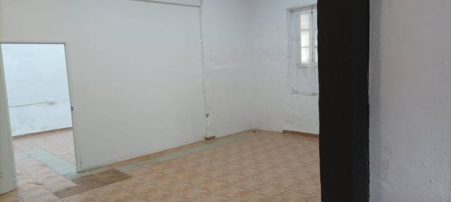 Local comercial en Alquiler en Pla de la Vallonga