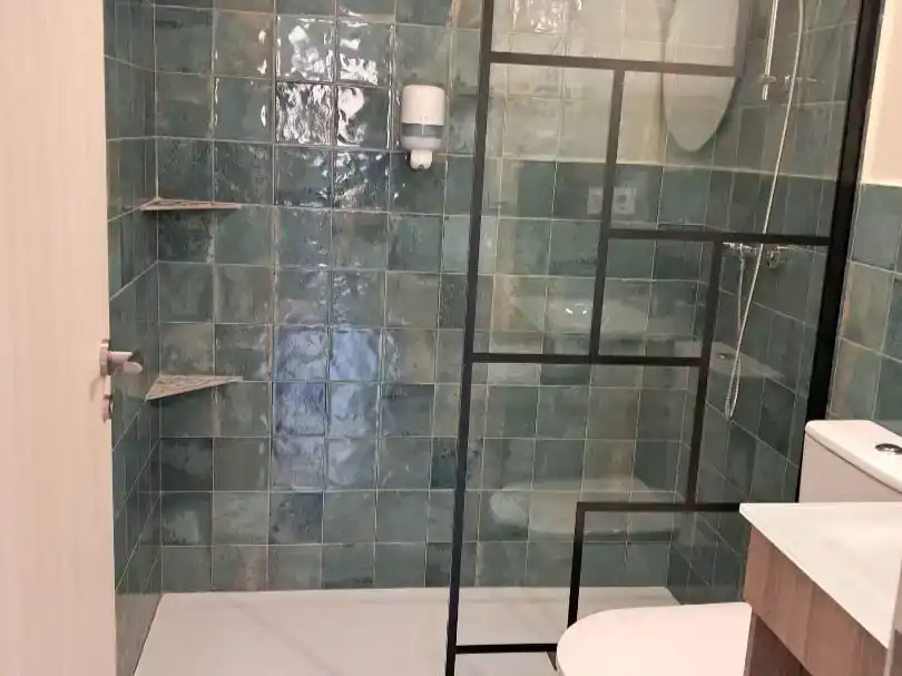 Bathroom of Flat for rent in Castrojeriz  with Parquet flooring and Furnished