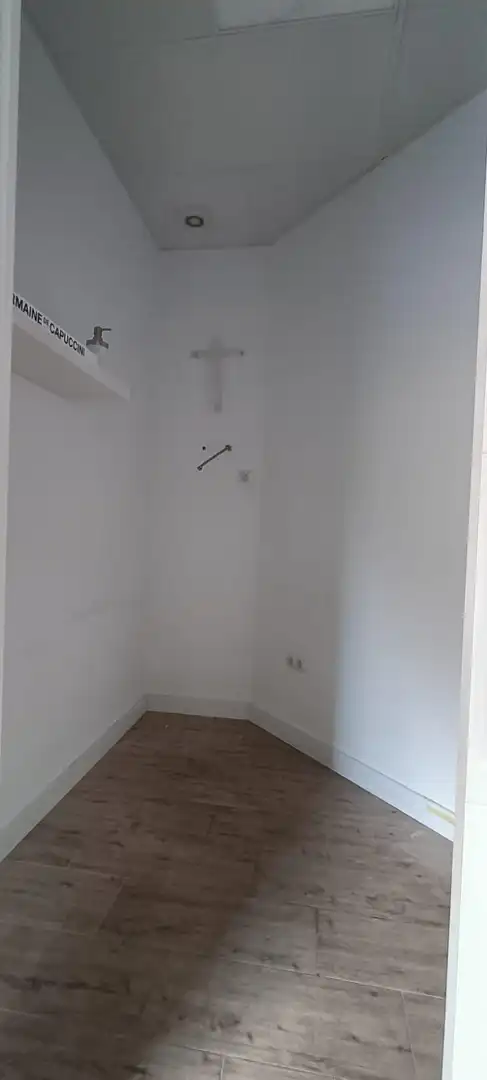 Dormitori de Local de lloguer en Elche / Elx amb Aire condicionat