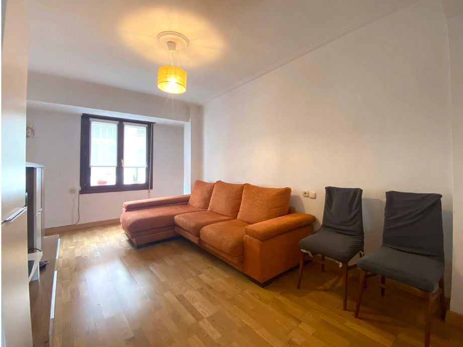 Living room of Flat for sale in Vitoria - Gasteiz  with Heating, Parquet flooring and Storage room