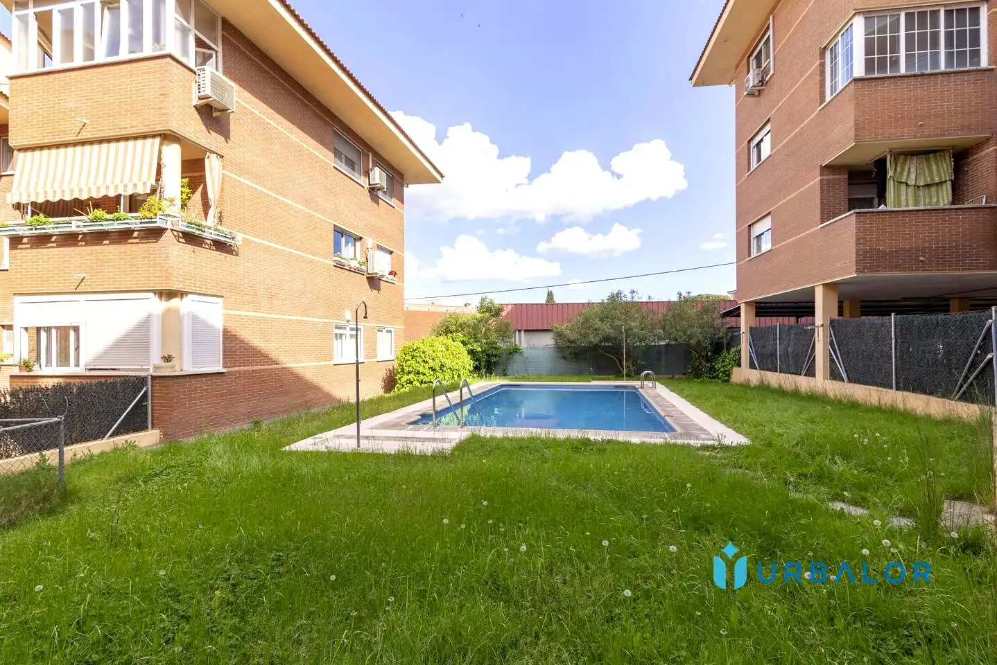 Appartamento con piscina in vendita a pintor rafael botti, imagen 2