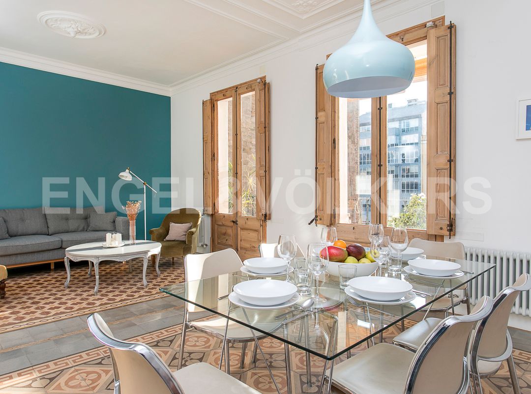 Living room of Apartment for sale in  Barcelona Capital  with Air Conditioner and Heating