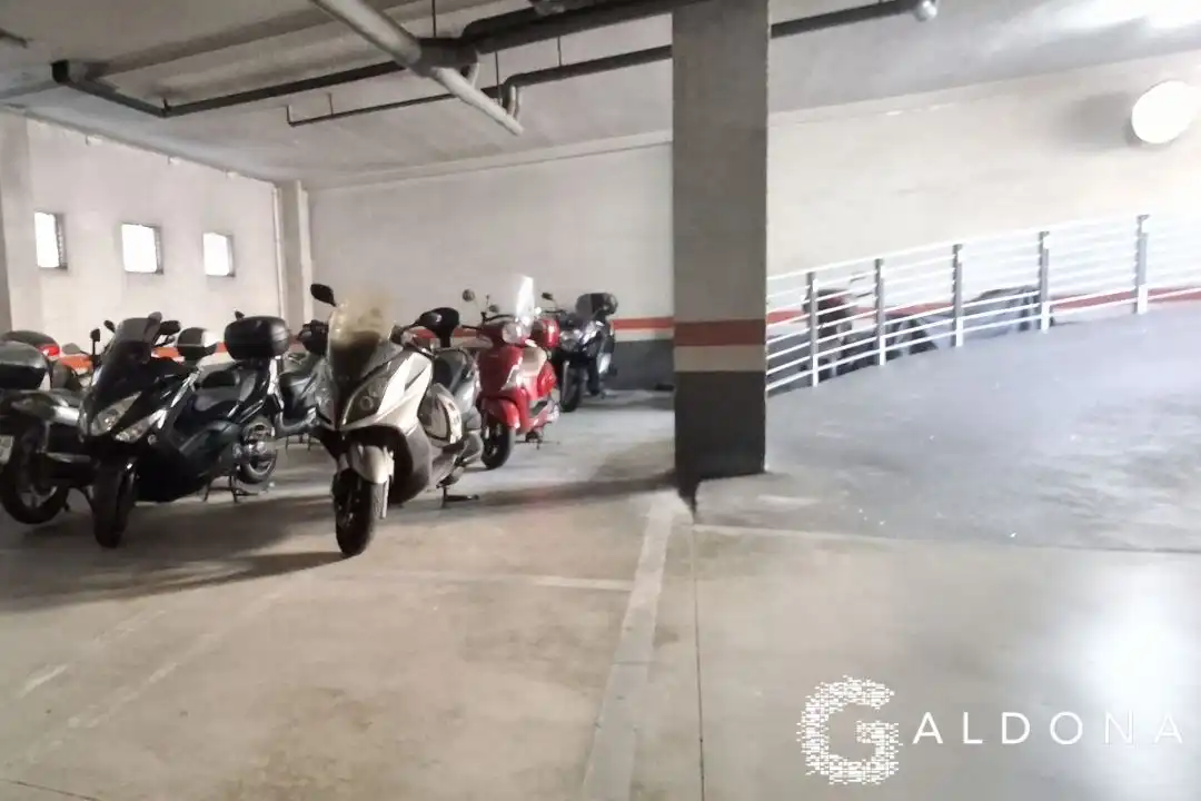 Parking de Piso en venta en Donostia - San Sebastián  con Calefacción y Trastero