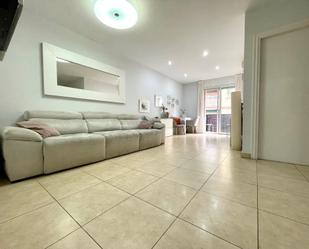 Sala d'estar de Dúplex de lloguer en L'Hospitalet de Llobregat amb Aire condicionat, Calefacció i Parquet