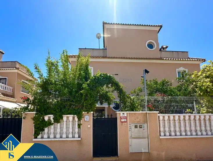 Villa mit Pool zum Verkauf in Orihuela Costa, imagen 3