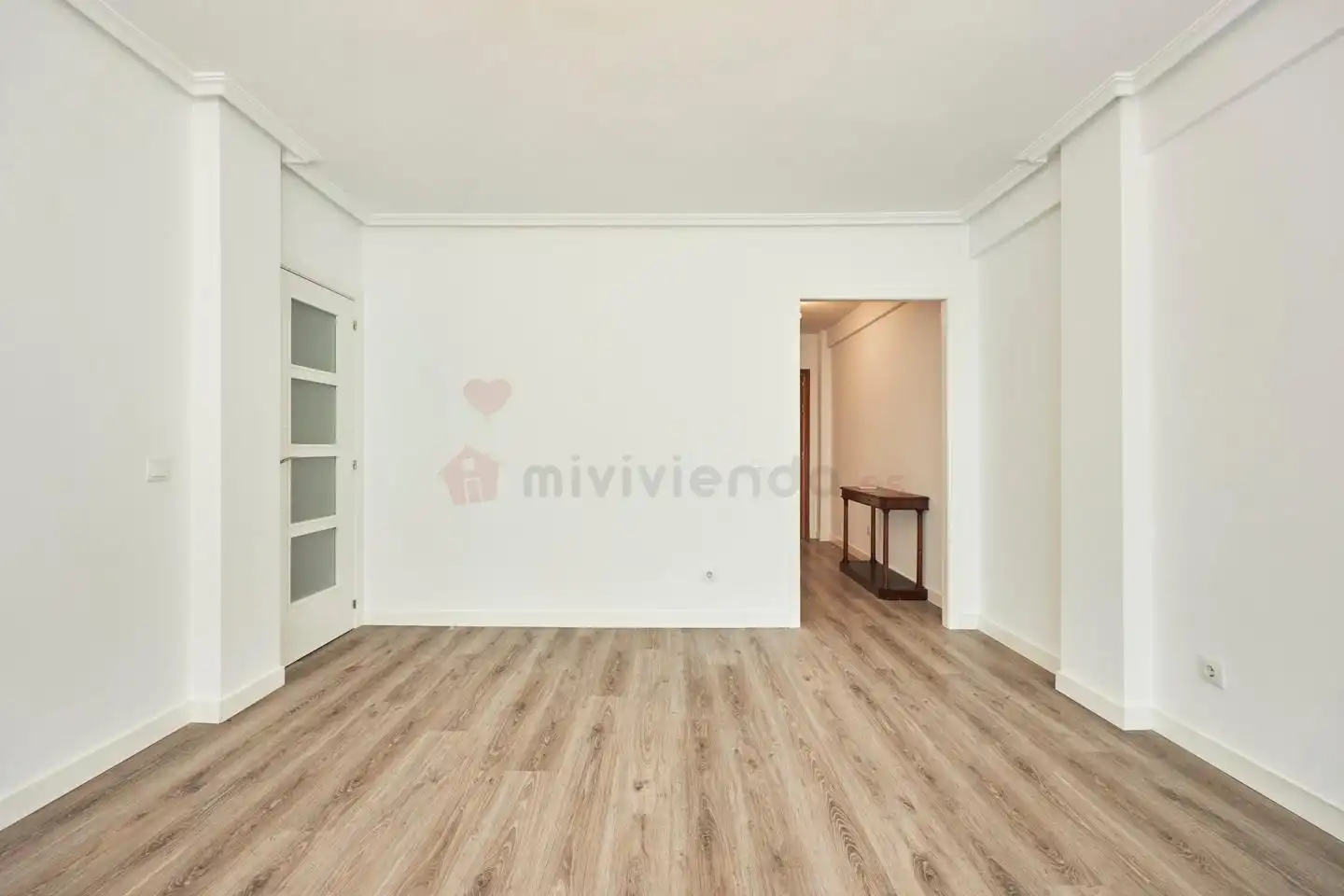 Flat with lift for sale in Calle de Biarritz, imagen 4