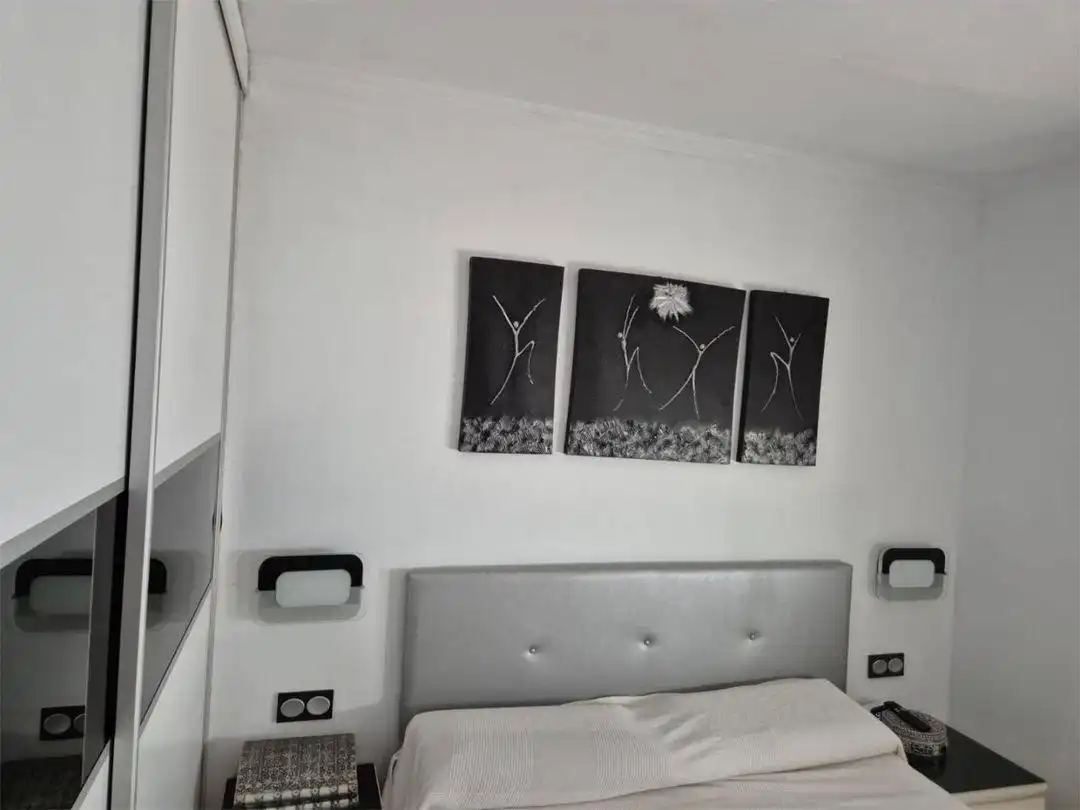 Schlafzimmer von Wohnung zum Verkauf in Chiclana de la Frontera mit Klimaanlage und Heizung