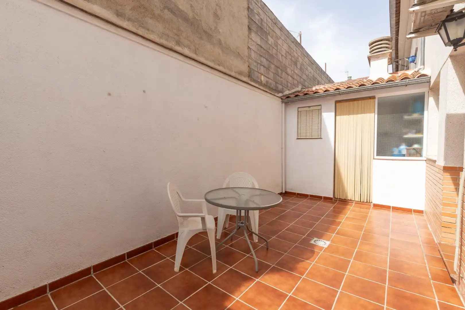 Terrassa de Casa adosada en venda en Fuente Vaqueros amb Aire condicionat