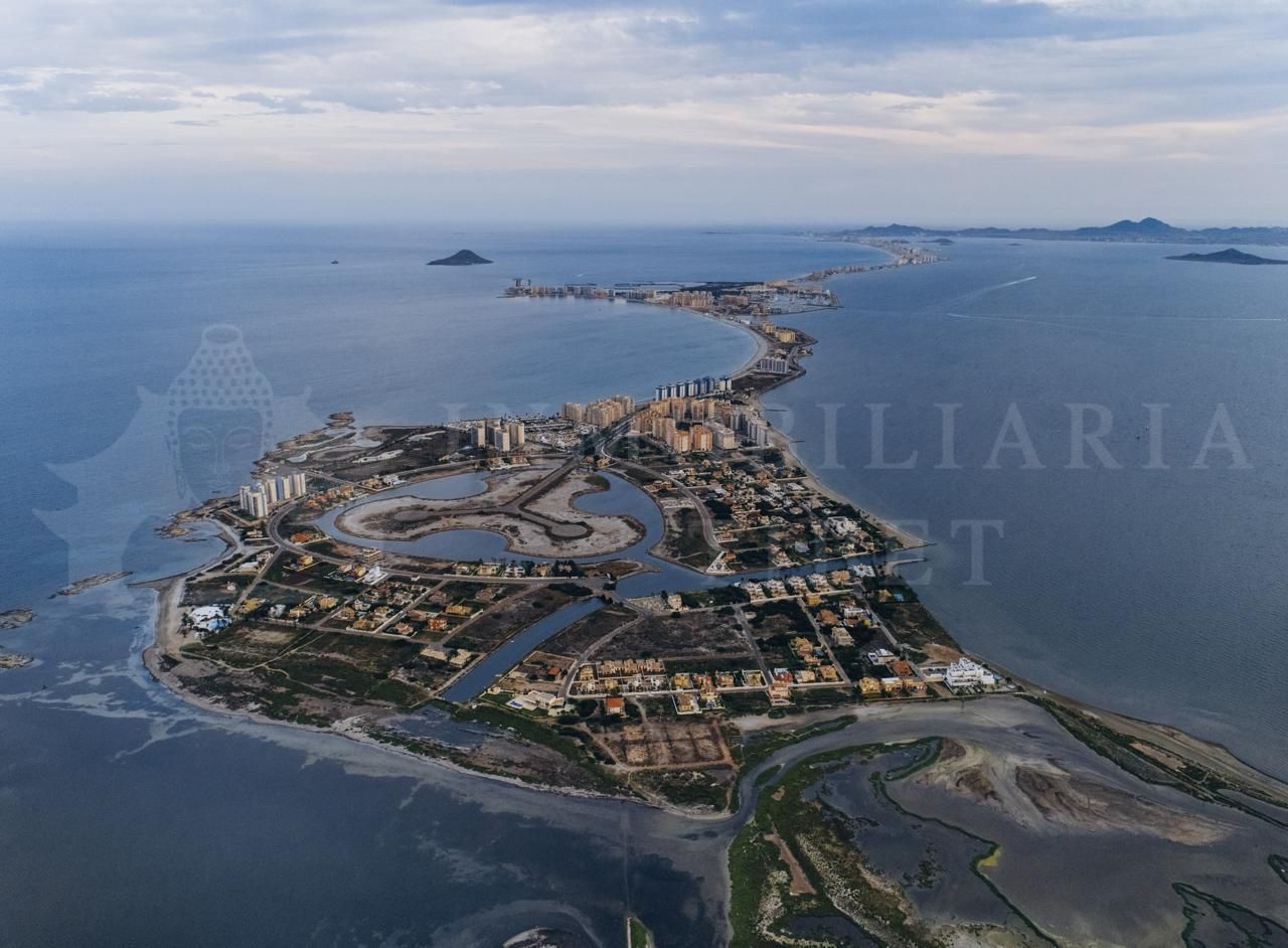 Residencial en venda a Calle Daiquiri, Entremares