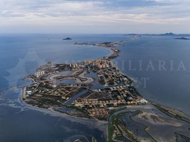 Terreny residencial en venda a Calle Daiquiri 5A
