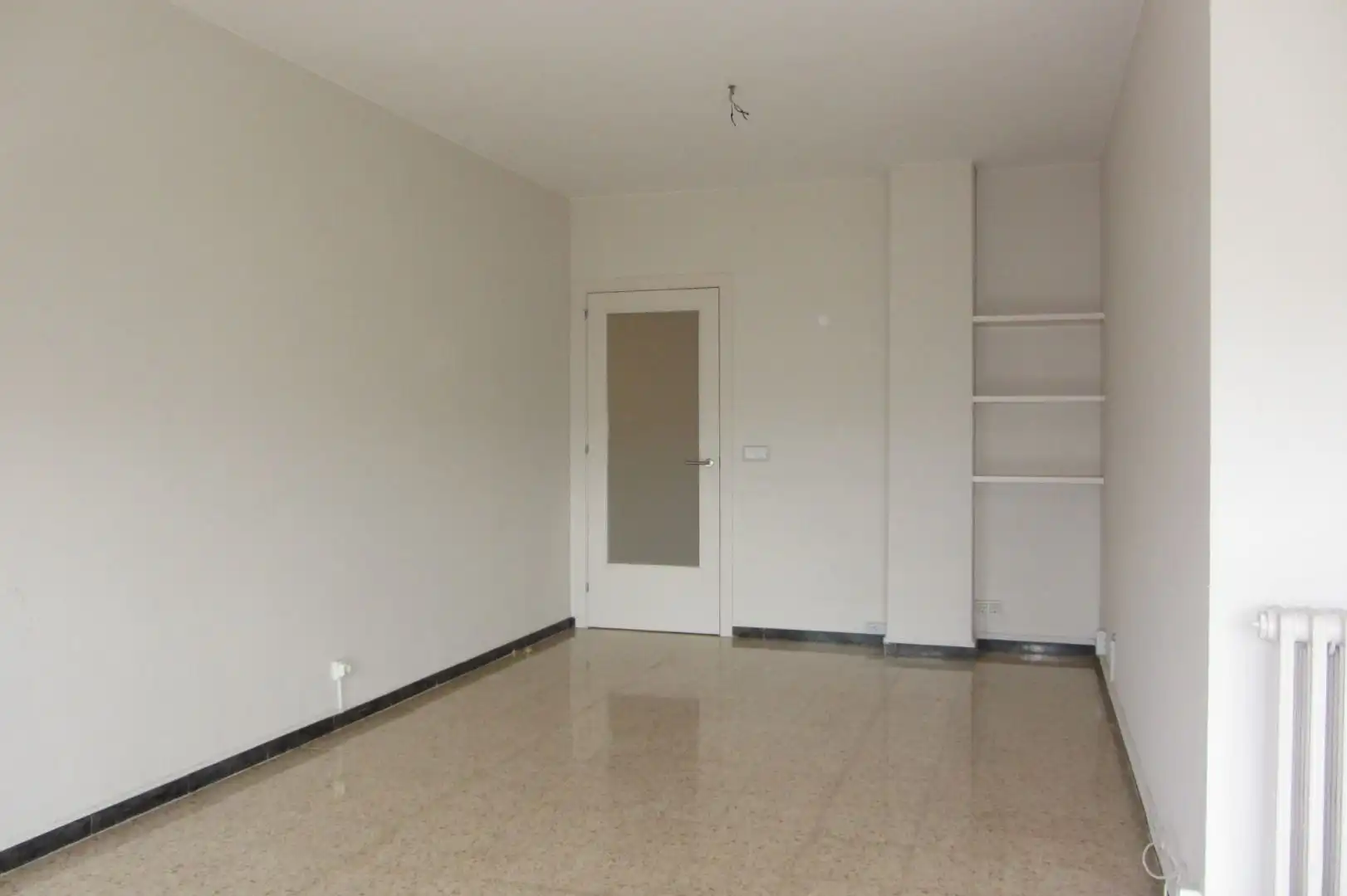 Sala de estar de Piso de alquiler en Girona con Aire acondicionado, Calefacción y Lavadora