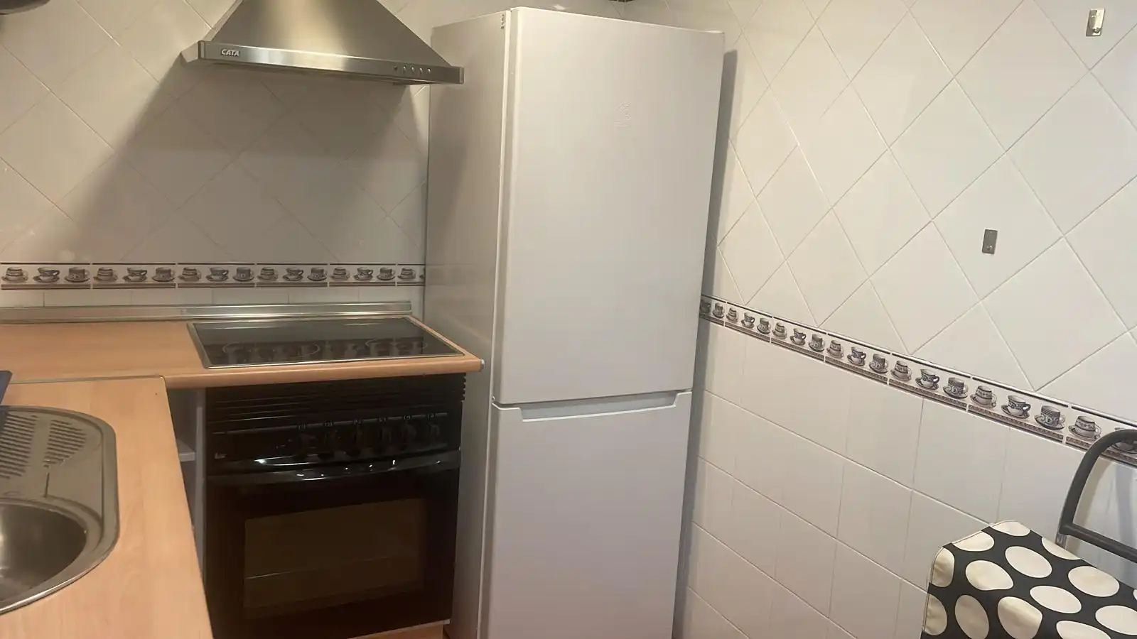 Cocina de Piso de alquiler en Alicante / Alacant con Aire acondicionado, Amueblado y Balcón