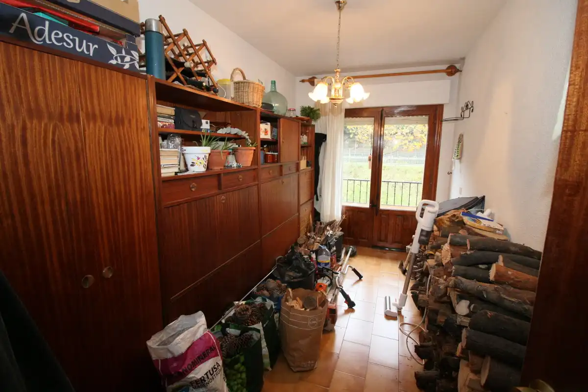 Piso en venta en Cuevas del Valle con Calefacción, Amueblado y Balcón
