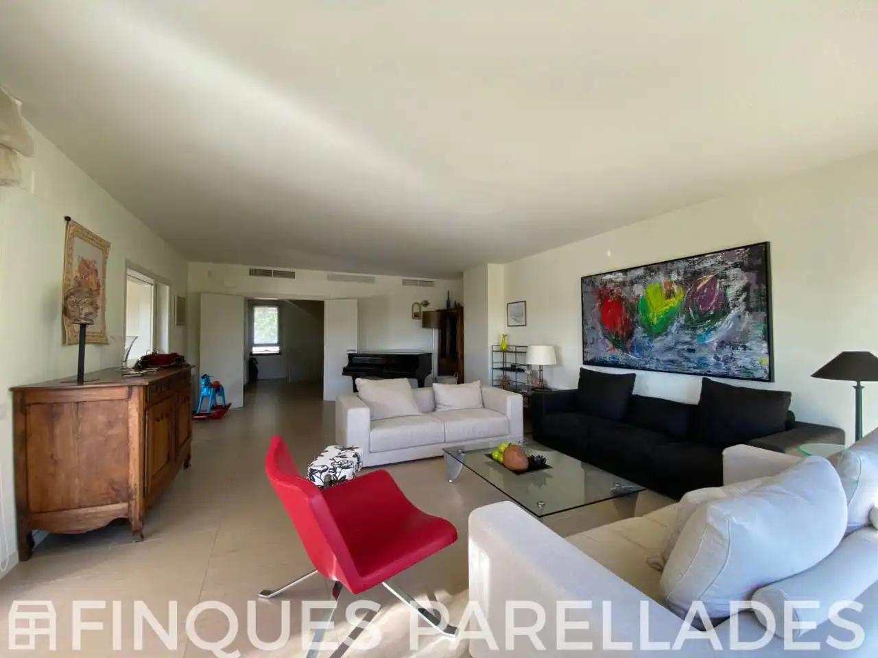 Sala de estar de Casa o chalet en venta en Sitges con Aire acondicionado, Calefacción y Jardín privado