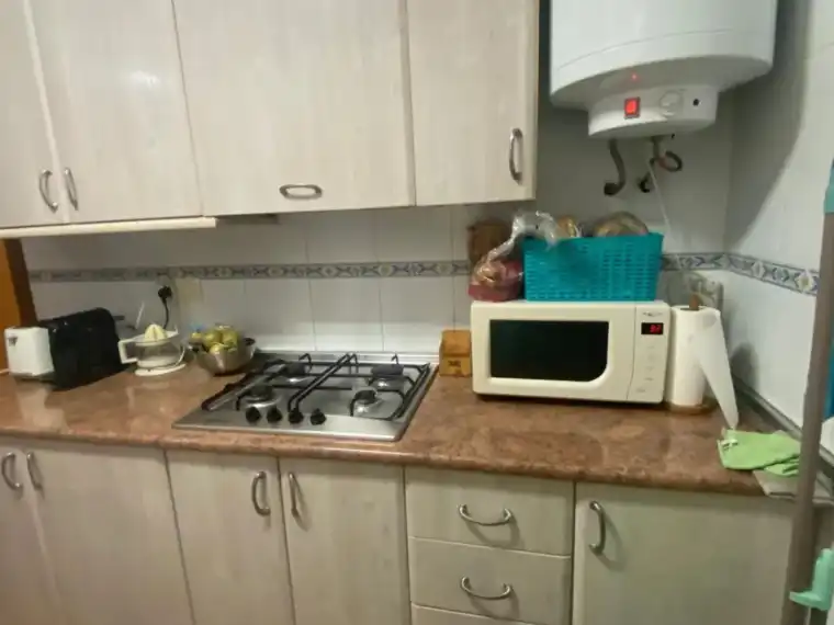 Ground floor for rent in El Cabanyal - El Canyamelar