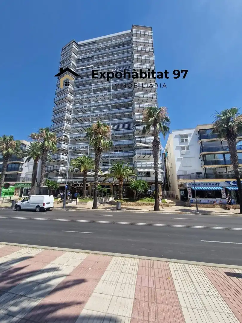 Exterior view of Apartments for sale in Salou  with Air Conditioner, Terrace and Furnished