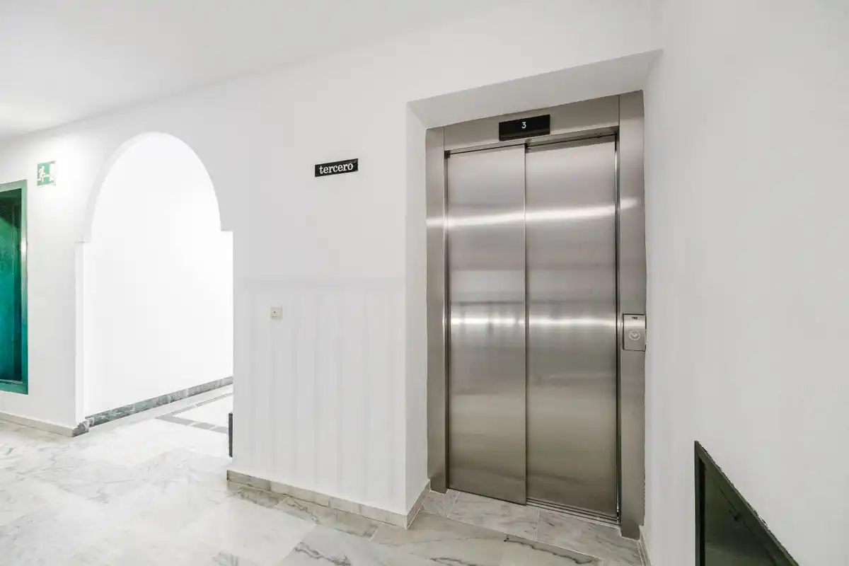 Piso con terraza en venta en Av. de Europa, imagen 32