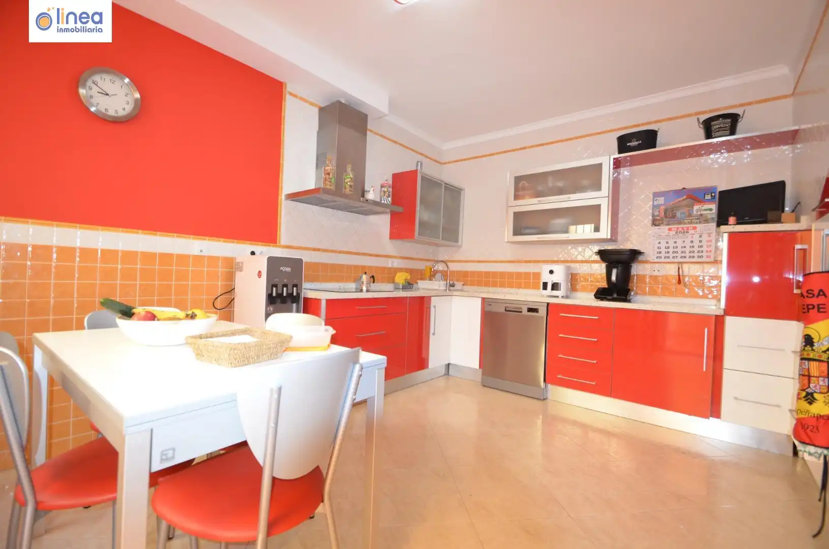 Casa adosada en venta en Calle ANGEL CARA, La Mojonera